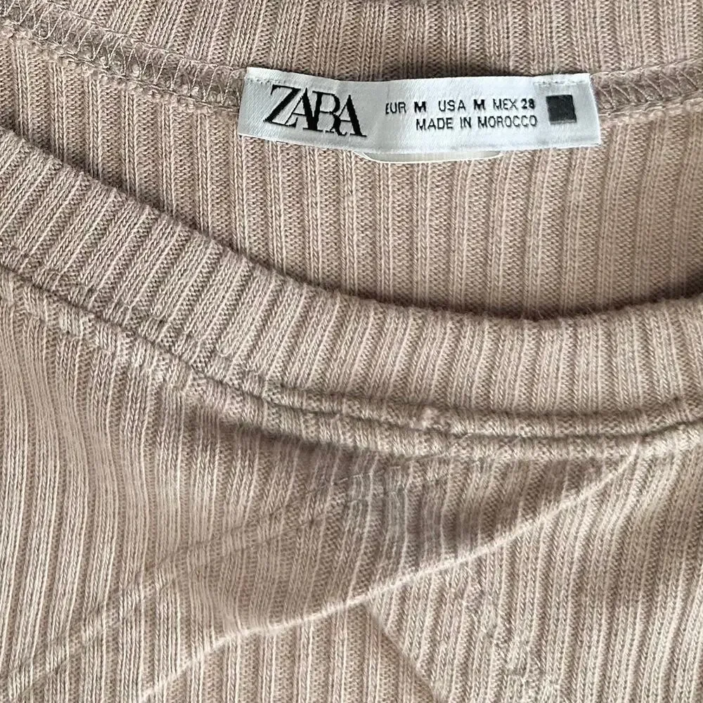 Zara Ribbed Pullover Bolero Sweater Beige Size M